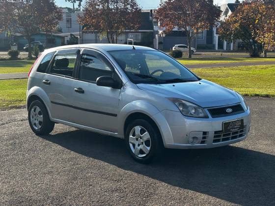 FORD FIESTA 1.0 MPI CLASS HATCH 8V FLEX 4P MANUAL FORD FIESTA 1.0 MPI CLASS HATCH 8V FLEX 4P MANUAL